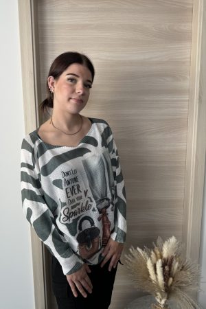 pull en maille a motif femme